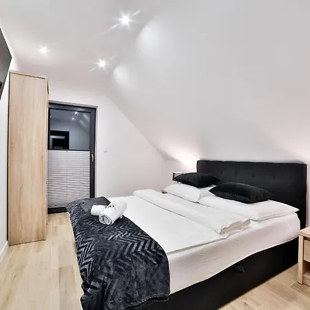 Holiday home Pod Lasem Mm